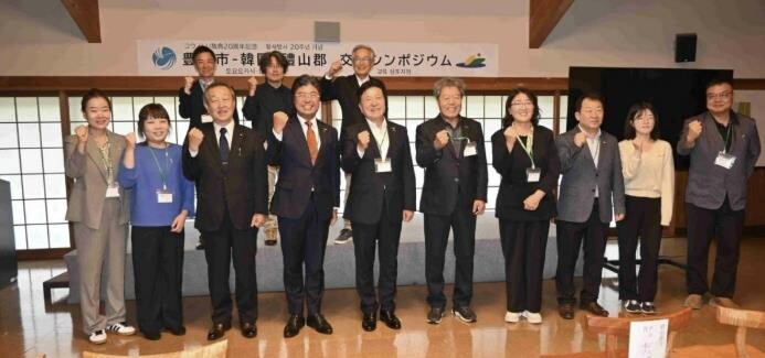 예산군, 일본 도요오카시 황새 방사 ...