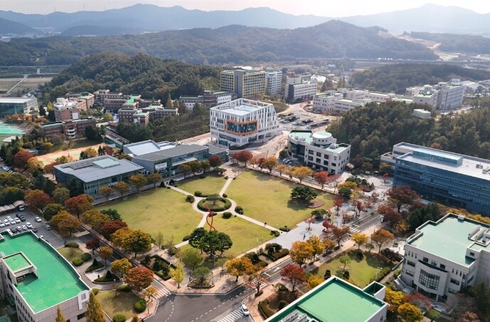 고용노동부 한국기술교육대, 지속가능한...