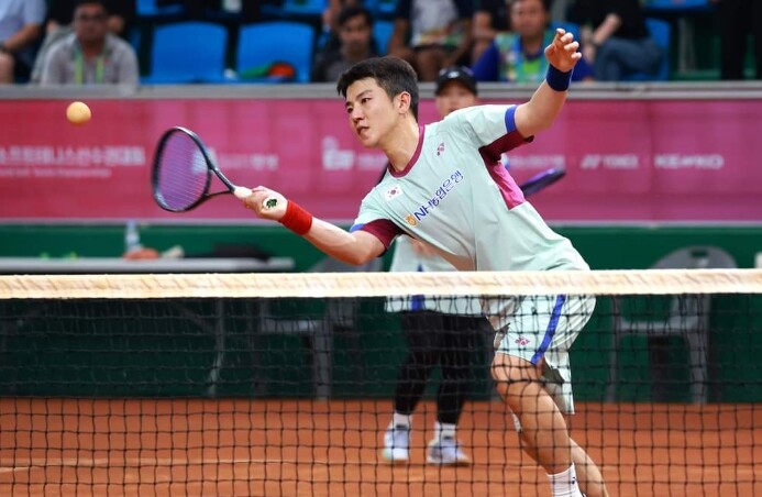 문경시청 소프트테니스단 김범준 대한민...